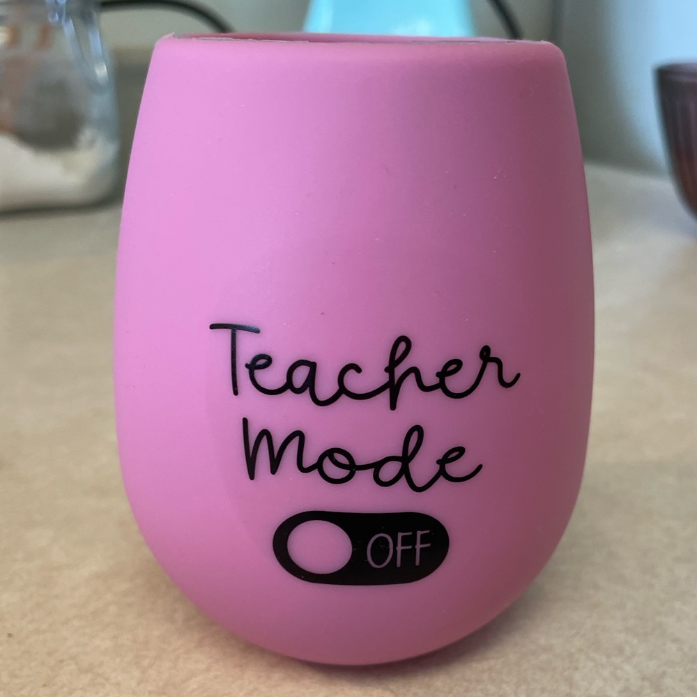 Silicone “Teacher Mode” Wine Cup